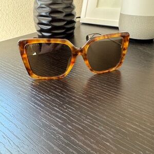 Gucci Brown Tortoise Women's Sunglasses